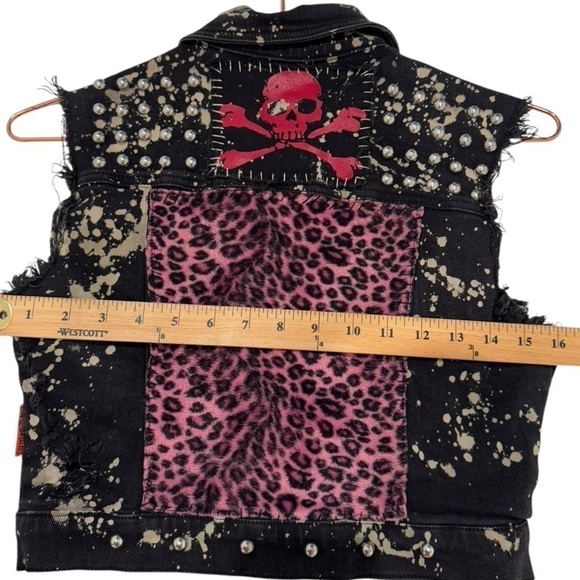 TRIPP NYC Skull Cheetah Print Denim Studded Patchwork Vest Size Small VGUC - Picture 5 of 8